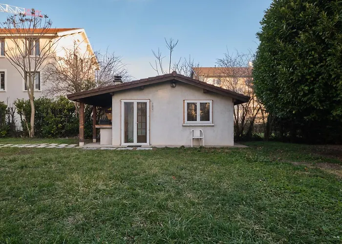 Апартаменты Maisonnette Grenobloise Cosy Эбенс